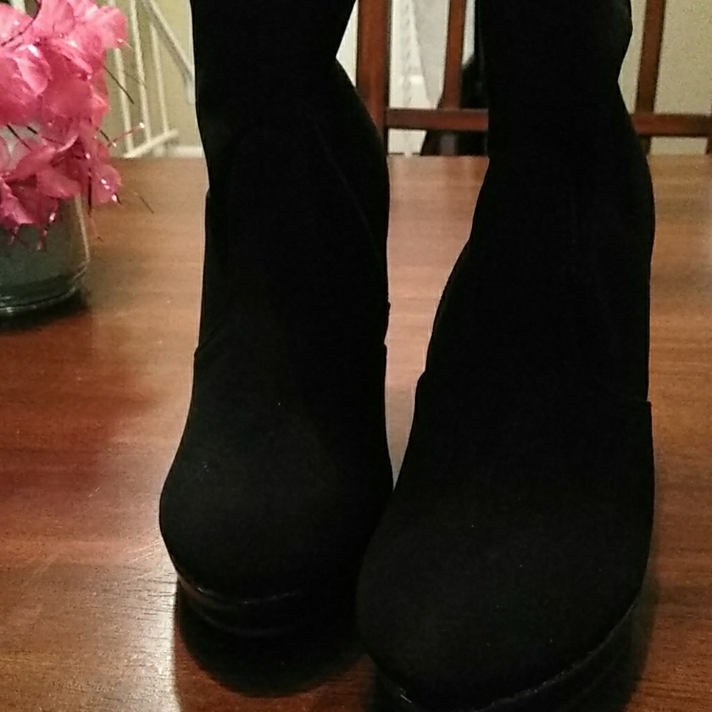 Kenneth Cole Boot